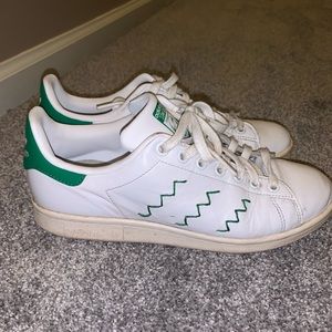 Adidas Stan Smith Women’s Size 8, Green and White